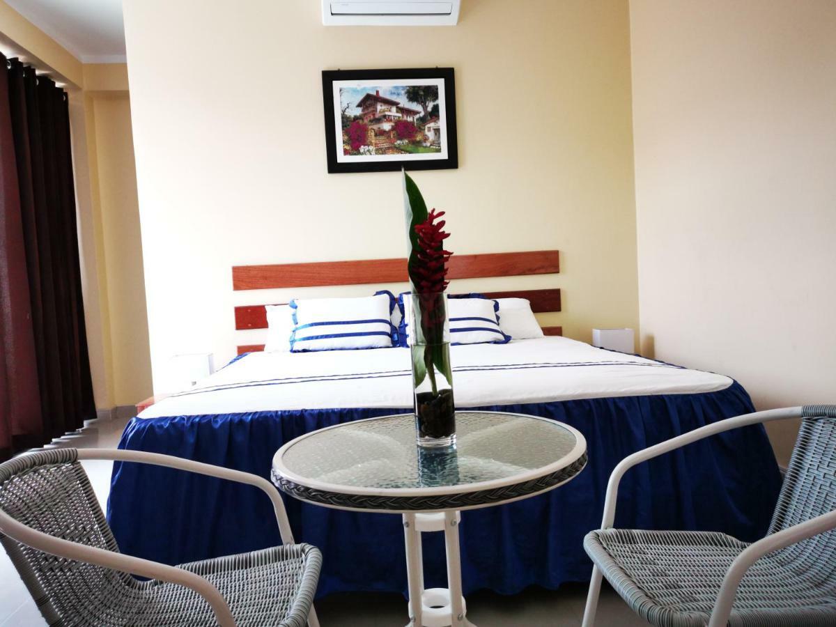 טראפוטו Hostal Cordillera Azul מראה חיצוני תמונה